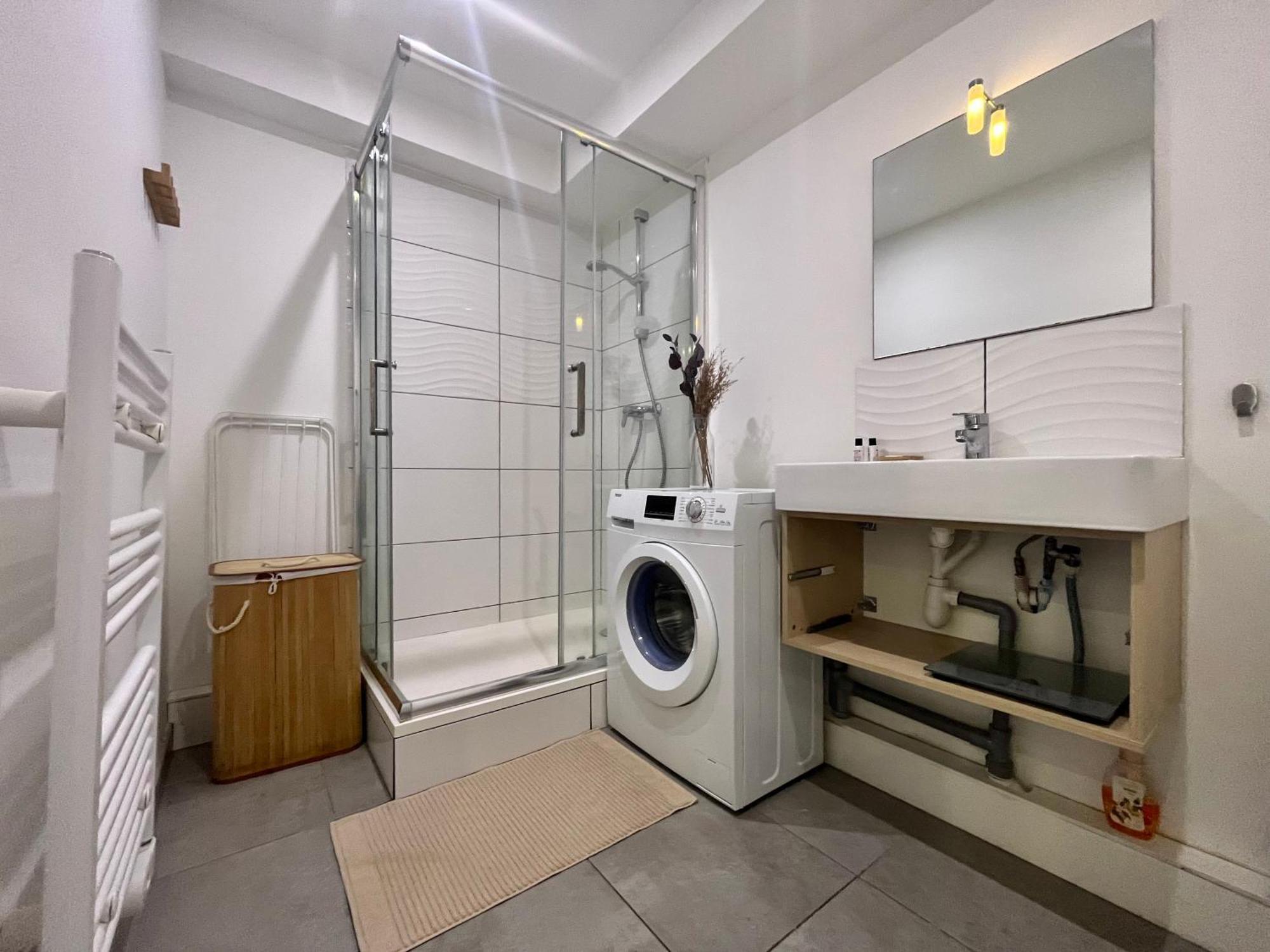 Suite Danbury Lyon Exterior foto